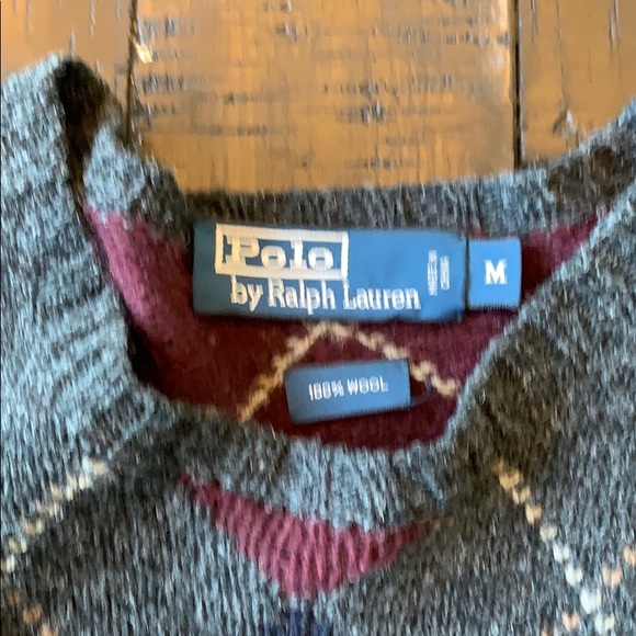 Sweater - Picture 3 of 4